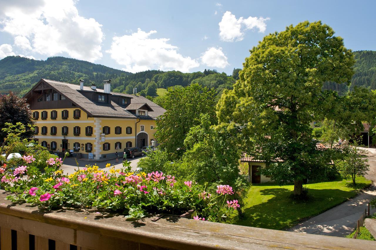Boutique Hotel Aichinger Nussdorf am Attersee Exterior foto